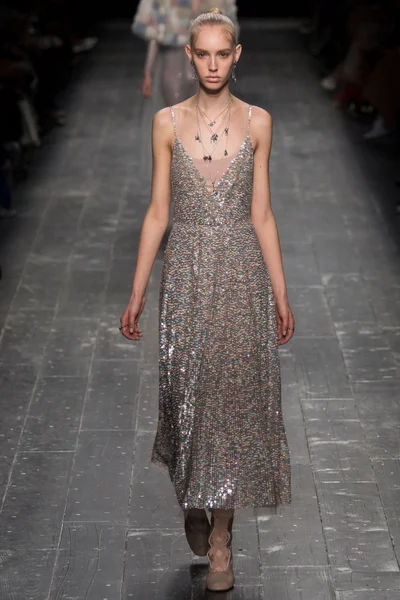 Look 67